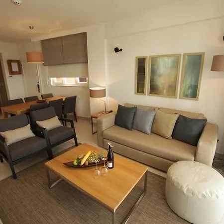 Wyndham Residences, Golf &