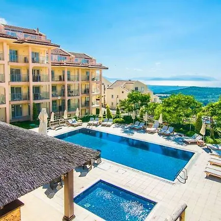 Wyndham Residences, Golf & *
