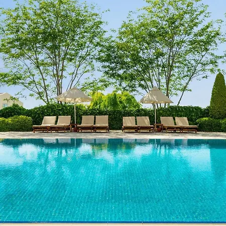 Wyndham Residences, Golf & アパート Soke