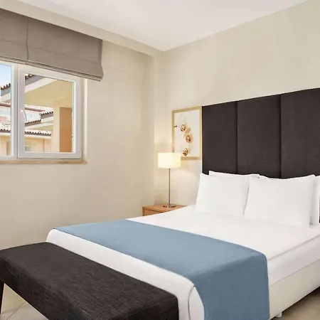 Wyndham Residences, Golf & Soke